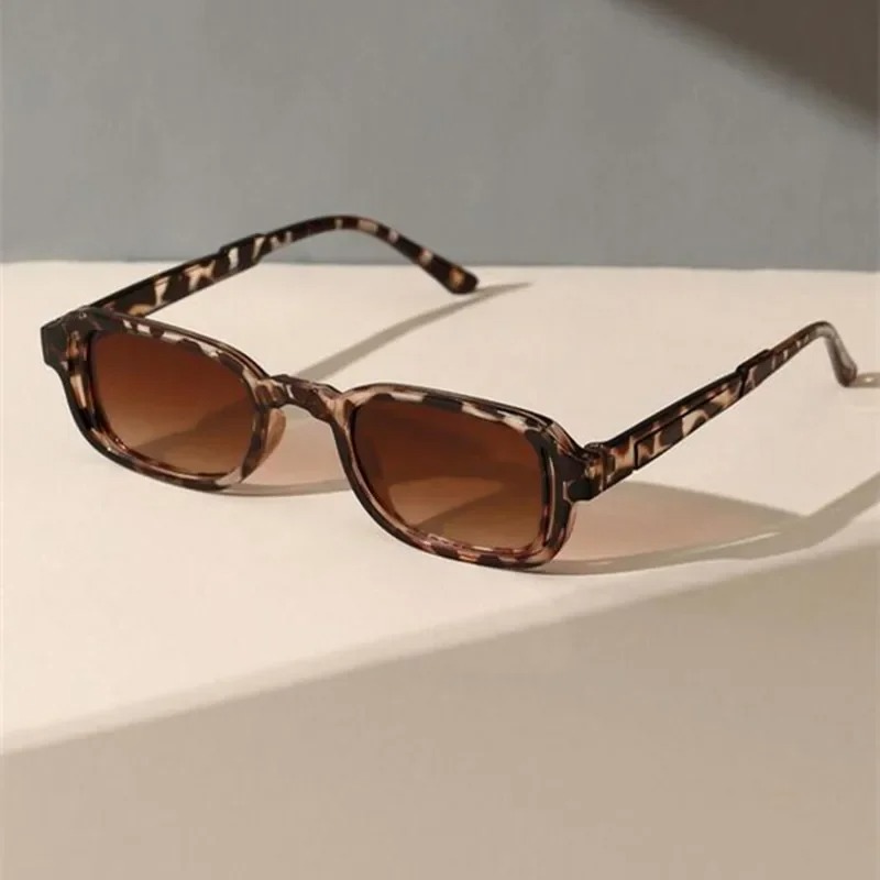 Gafas de Sol Rectangulares de  - Designer Sunglasses reseña y precio